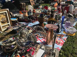 The 7 best antiques and collectibles markets in Girona