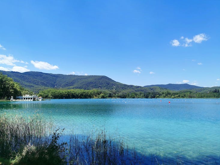 A tour of the Banyoles lake
