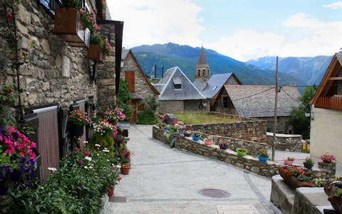 Holiday cottages in Unha